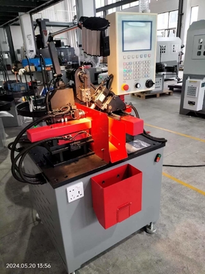 M4-M10 6 Assen Hoogpresisie CNC Helicoil Spring Making Machine Voor Draaddraad Inbreng