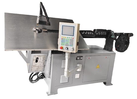 Hoogprecisie 2,5-10,0 mm 2D automatische draadbuigmachine 4-5-assige draaikop met motor voor de automobielindustrie