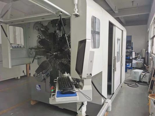 Camless 14 assen CNC-veer die oprolmachine met roterende draadvormer maakt