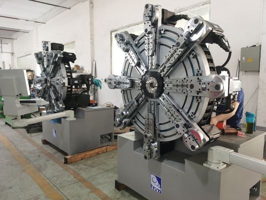 4,0 mm CNC-besturingsveerproductiemachine die vormsystemen oprolt